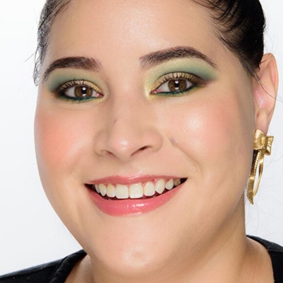 NEW Beauty Duo: Dior Lip Glow Oil 062, Fenty Beauty Diamond Bomb Face Veil - Picture 4 of 7